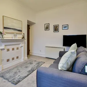 Florence - Free Parking Apartment York