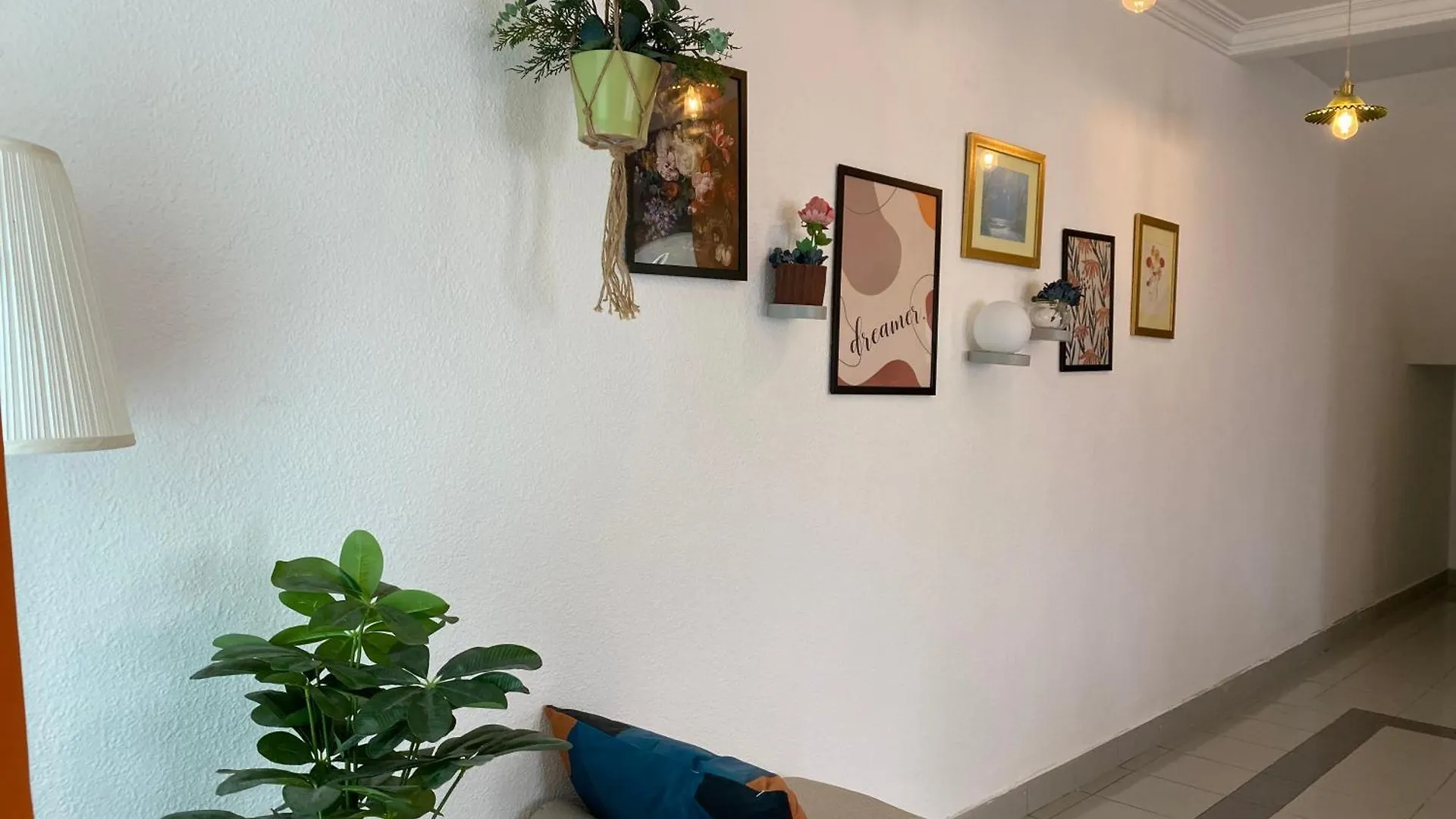 Aurora Court Service Apartment George Town