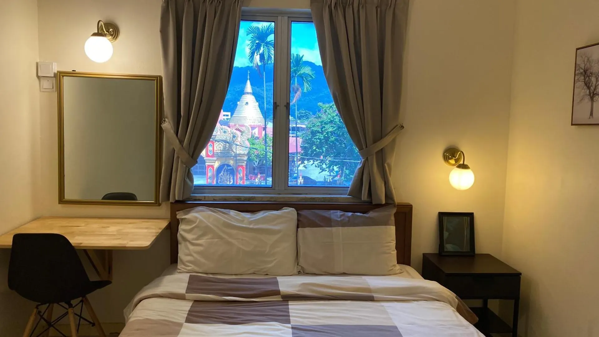 Aurora Court Service Apartment George Town