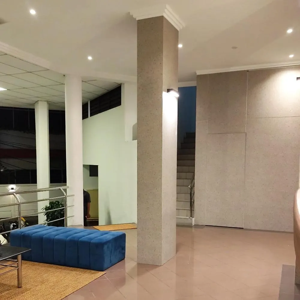 Aurora Court Service Apartment George Town